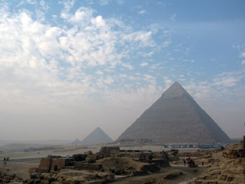E Giza 2.jpg